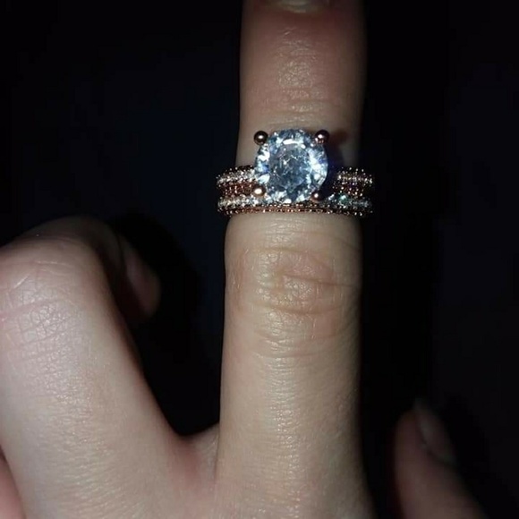Other - Women size 6 rose gold ring